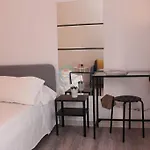 P R A T I Cozy Urban Escape